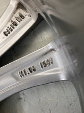 Load image into Gallery viewer, 1x Alufelge 18 Zoll 8.0&quot; 5x112 57ET 6855093 BMW F45 F46 Rim Wheel