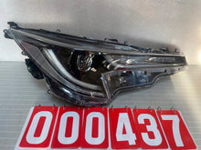 Laden Sie das Bild in den Galerie-Viewer, Frontscheinwerfer Toyota Corolla 81110-02S70 LED Rechts Scheinwerfer Headlight SCH5885224121wu