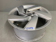 Laden Sie das Bild in den Galerie-Viewer, 1x Alufelge 17 Zoll 7.5&quot; 5x112 51ET 5H0601025E VW Golf Viii Rim Wheel