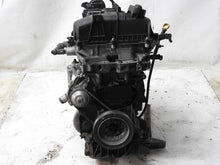 Laden Sie das Bild in den Galerie-Viewer, Motor Peugeot 208 I HM01 1.2 VTI 2013 Benzin Engine Unkomplett
