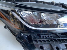Laden Sie das Bild in den Galerie-Viewer, Frontscheinwerfer Toyota Venza Rechts Scheinwerfer Headlight SCH2684672515kp