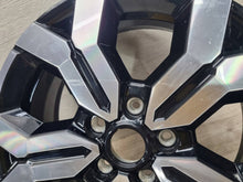 Laden Sie das Bild in den Galerie-Viewer, 1x Alufelge 17 Zoll 403005180R Dacia Duster Rim Wheel FEL8249497872yk