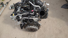 Laden Sie das Bild in den Galerie-Viewer, Motor Nissan Renault I 100016391R H4DB450 1.0 100PS 5TKm 2019 Benzin Unkomplett