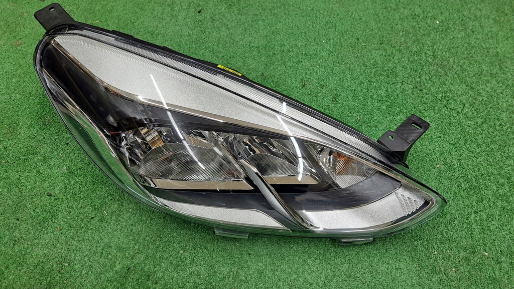 Frontscheinwerfer Ford Fiesta H1BB-13W029-AK Rechts Scheinwerfer Headlight