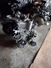 Laden Sie das Bild in den Galerie-Viewer, Motor Audi VW A3 Golf V Touran I BAG 1.6 FSI 85kW Diesel Engine Komplett MOT8878829800dk