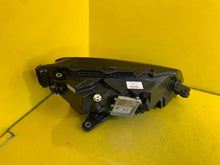 Laden Sie das Bild in den Galerie-Viewer, Frontscheinwerfer Skoda Superb III 3V1941015E LED Links Scheinwerfer Headlight