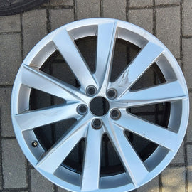 1x Alufelge 19 Zoll 8.0