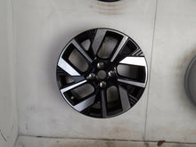 Laden Sie das Bild in den Galerie-Viewer, 1x Alufelge 18 Zoll 7.0" 4x108 35ET 9836624880 Opel Rim Wheel FEL7110222664wt