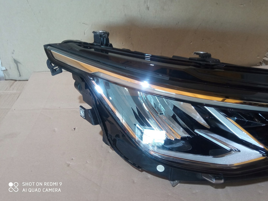 Frontscheinwerfer VW Golf VIII 5H1941005B LED Ein Stück (Rechts oder Links)