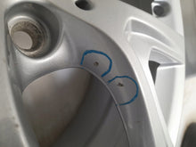 Load image into Gallery viewer, 1x Alufelge 17 Zoll 6.5" 5x112 39ET Glanz Silber 6856076 BMW Rim Wheel FEL9859927174rl