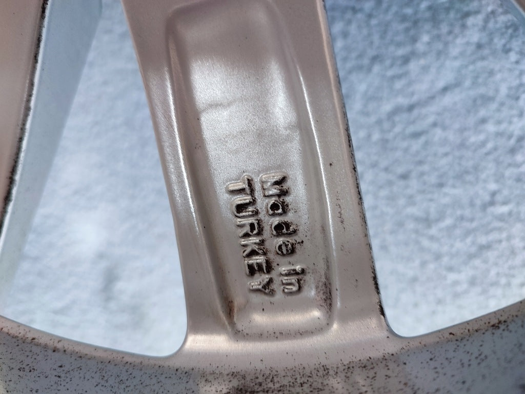 1x Alufelge 16 Zoll 6.5" 5x100 40ET Glanz Silber 82A601025 Audi A1 Rim Wheel FEL3582312777ko