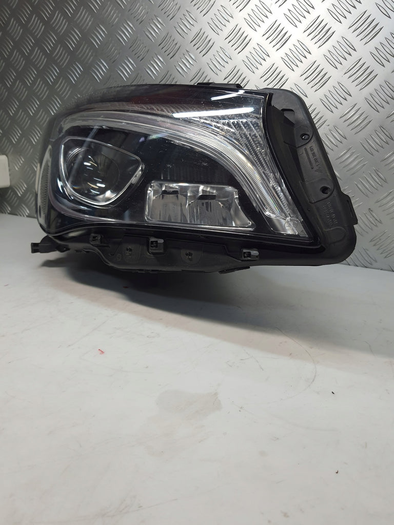 Frontscheinwerfer Mercedes-Benz Cla A1178206861 Xenon Rechts Headlight SCH5142871524qa
