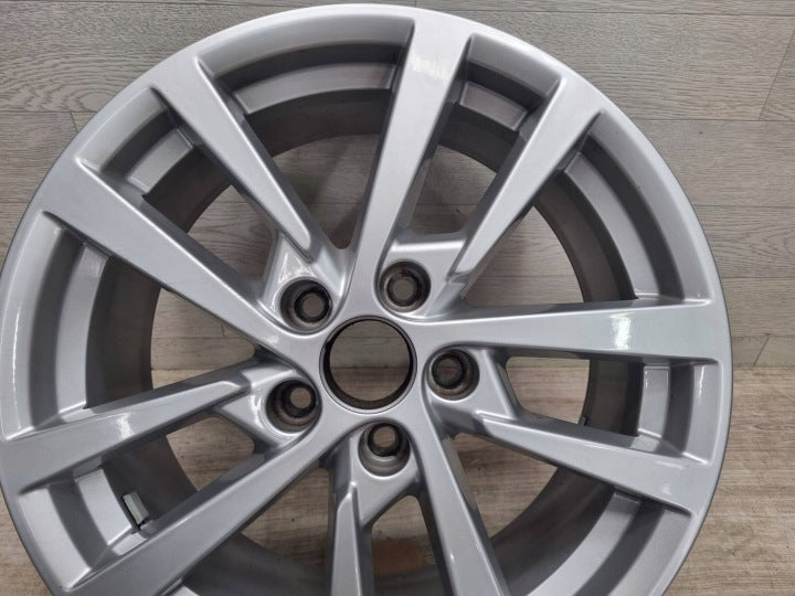 1x Alufelge 17 Zoll 8V0601025CS Audi A3 Rim Wheel FEL7510611354wh