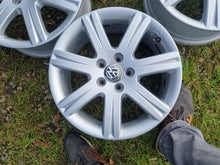Laden Sie das Bild in den Galerie-Viewer, 4x Alufelge 17 Zoll 7.0" 5x112 47ET Glanz Silber Audi Tt Rim Wheel FEL2404622465jp