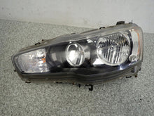 Laden Sie das Bild in den Galerie-Viewer, Frontscheinwerfer Mitsubishi Lancer VIII Links Scheinwerfer Headlight
