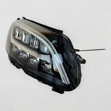 Laden Sie das Bild in den Galerie-Viewer, Frontscheinwerfer Mercedes-Benz W205 A2059062206 Full LED Rechts Headlight