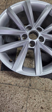 Laden Sie das Bild in den Galerie-Viewer, 1x Alufelge 16 Zoll 7.0" 5x100 46ET KMR105 Skoda Rapid Rim Wheel FEL3019462414ns
