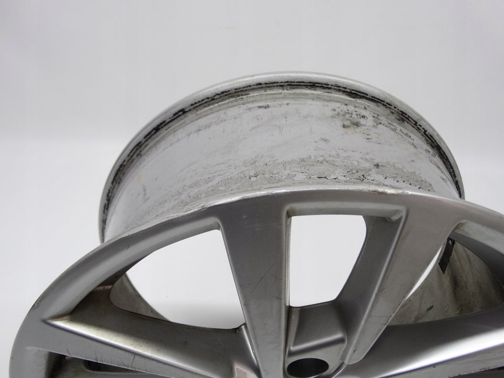 1x Alufelge 17 Zoll 7.5" 5x112 51ET Glanz Silber 8V0601025 Audi A3 Rim Wheel FEL6122270822rn