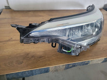 Laden Sie das Bild in den Galerie-Viewer, Frontscheinwerfer Toyota C-Hr 201665356 81150F4180 Links Scheinwerfer Headlight SCH6851855488pg
