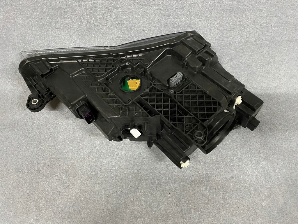 Frontscheinwerfer Skoda Superb III 3V1941015B Xenon Links Scheinwerfer Headlight