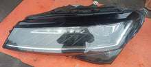 Laden Sie das Bild in den Galerie-Viewer, Frontscheinwerfer Skoda Superb III Octavia IV 5E4941015B LED Links Headlight SCH1788901696ad