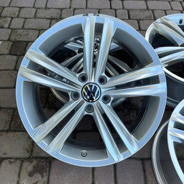 4x Alufelge 18 Zoll 7.0