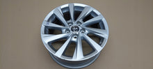 Laden Sie das Bild in den Galerie-Viewer, 1x Alufelge 17 Zoll 7.5&quot; 5x114.3 45ET Toyota Camry Rim Wheel