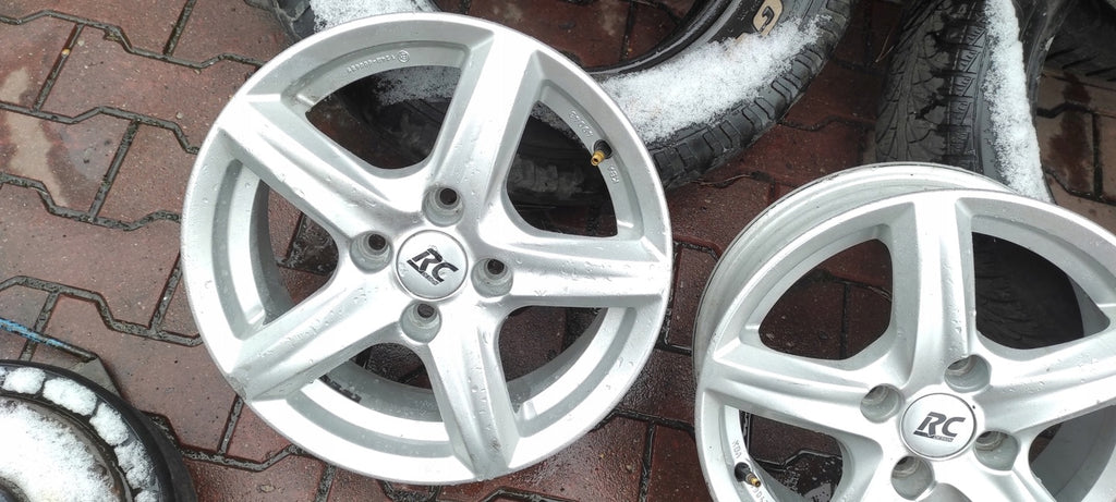 1x Alufelge 15 Zoll 6.0" 4x108 37 5ET KBA49043 Rim Wheel