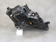 Laden Sie das Bild in den Galerie-Viewer, Frontscheinwerfer Skoda Superb III 3V1941015B Xenon Links Scheinwerfer Headlight