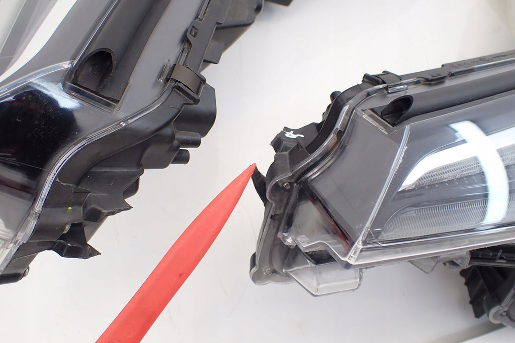 Frontscheinwerfer Toyota Chr 81160-F4071-00 LED Ein Stück (Rechts oder Links)