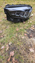 Laden Sie das Bild in den Galerie-Viewer, Frontscheinwerfer Mercedes-Benz W247 A2479066107 LED Ein Satz Headlight SCH1130025542et