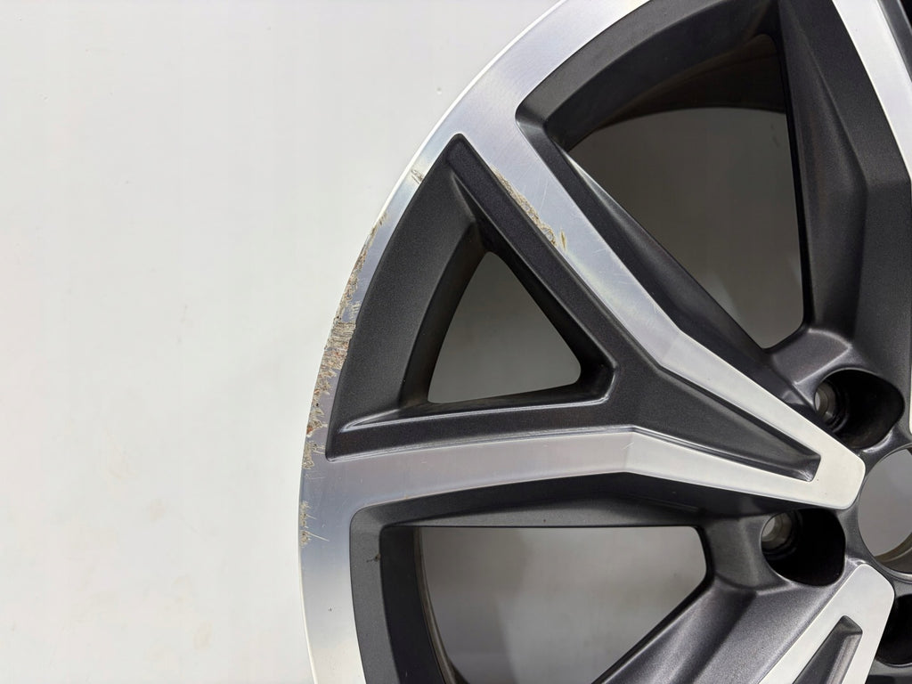 1x Alufelge 18 Zoll 7.0" 5x100 39ET 2GM601025P VW T-Cross Rim Wheel FEL8515873750zb