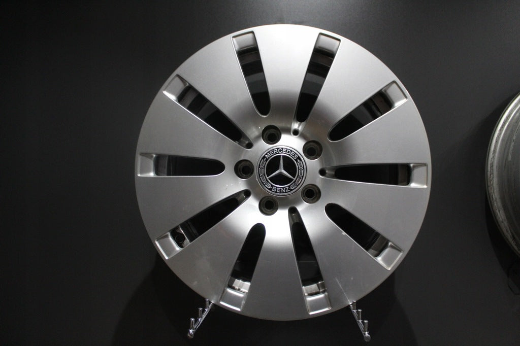 4x Alufelge 16 Zoll 6.5" 5x112 38ET Glanz Silber A2054010100 Mercedes-Benz W204 FEL2045609116px