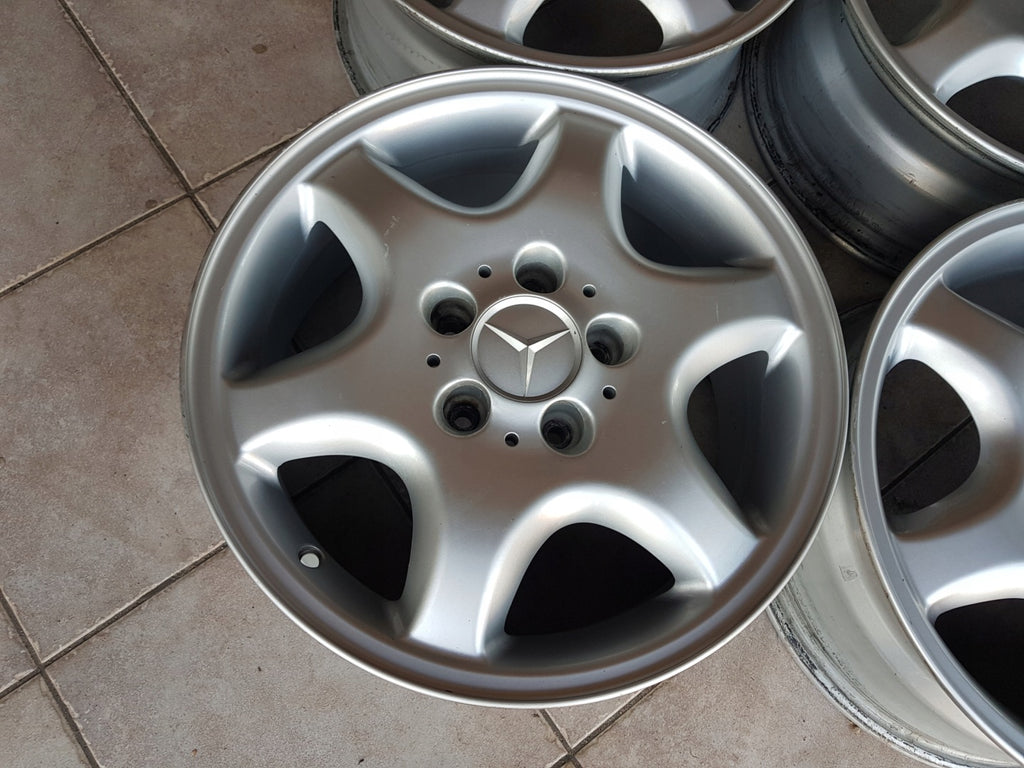 4x Alufelge 16 Zoll 7.0" 5x112 37ET A2084010502 Mercedes-Benz Clk C208 Rim Wheel FEL4276682782ai