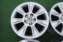 Laden Sie das Bild in den Galerie-Viewer, 4x Alufelge 17 Zoll 8.0" 5x112 26ET Glanz Silber 8K0601025BL Audi A4 B8 FEL5298625865te