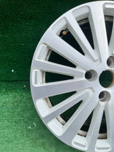 Load image into Gallery viewer, 1x Alufelge 16 Zoll 6.0&quot; 5x120 403009345R Renault Twingo Rim Wheel