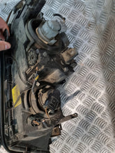 Laden Sie das Bild in den Galerie-Viewer, Frontscheinwerfer BMW E46 6902745 Ein Satz Scheinwerfer Headlight SCH8478675123br