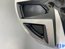 Laden Sie das Bild in den Galerie-Viewer, 1x Alufelge 17 Zoll 6.5&quot; 4x100 50ET 52910-Q0400 Hyundai Bayon Rim Wheel