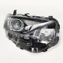 Laden Sie das Bild in den Galerie-Viewer, Frontscheinwerfer Toyota Auris 8111002K30 LED Rechts Scheinwerfer Headlight