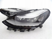Laden Sie das Bild in den Galerie-Viewer, Frontscheinwerfer Tesla 3 1077375-00-8 Links Scheinwerfer Headlight