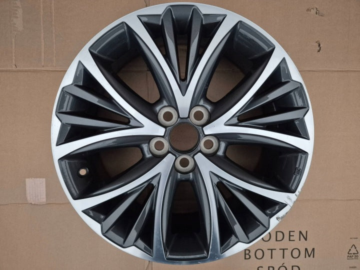 1x Alufelge 17 Zoll 6.5" 4x100 50ET PW4570D005 Toyota Auris Rim Wheel FEL7262010061wy