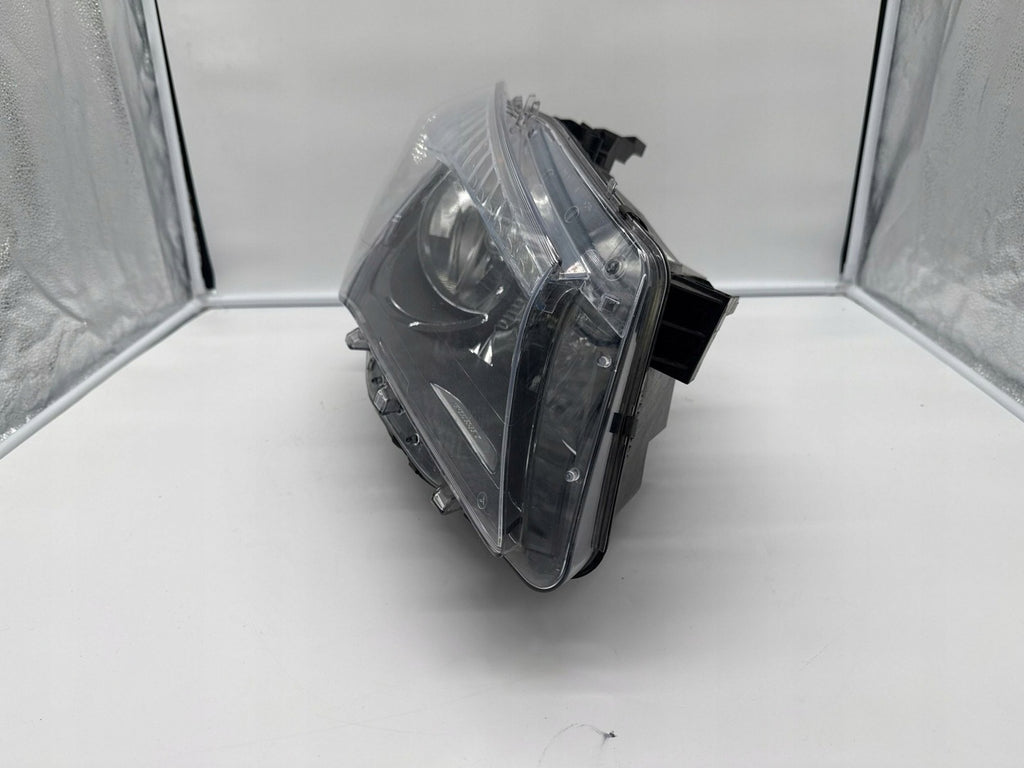 Frontscheinwerfer Mercedes-Benz Cla C117 A1178200461 Rechts Headlight SCH4556702359un