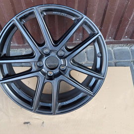 1x Alufelge 18 Zoll 7.0