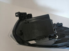 Laden Sie das Bild in den Galerie-Viewer, Frontscheinwerfer Renault Trafic III 260601790R Links Scheinwerfer Headlight SCH8753160644pl