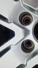 Load image into Gallery viewer, 1x Alufelge 18 Zoll 7.5" 5x112 51ET Glanz Silber 1P0601025N Seat Leon Rim Wheel FEL9205289655es