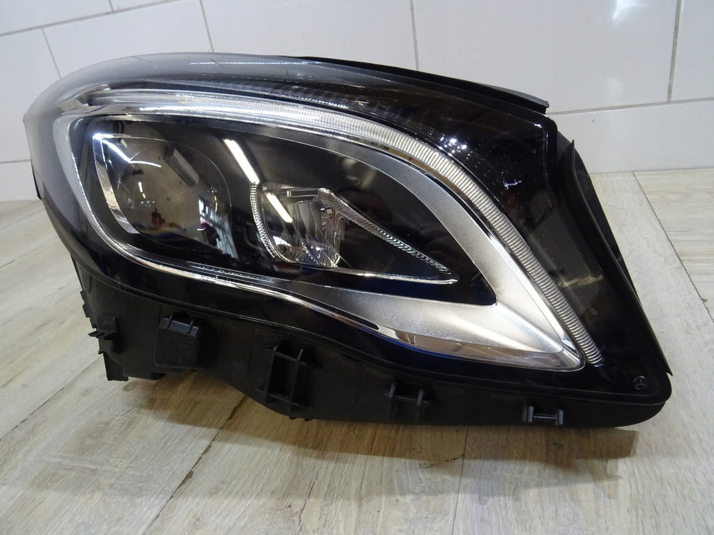 Frontscheinwerfer Mercedes-Benz Gla A1569061800 Xenon Rechts Headlight SCH8528567408rp