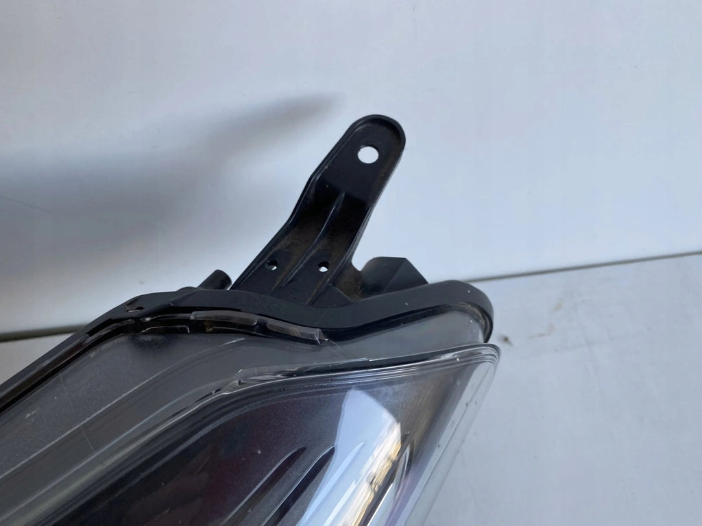 Frontscheinwerfer Toyota Yaris ARO15733 Links Scheinwerfer Headlight SCH4002393463ym