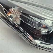 Laden Sie das Bild in den Galerie-Viewer, Frontscheinwerfer Renault Megane III 260100923R Rechts Scheinwerfer Headlight SCH5108085242dd