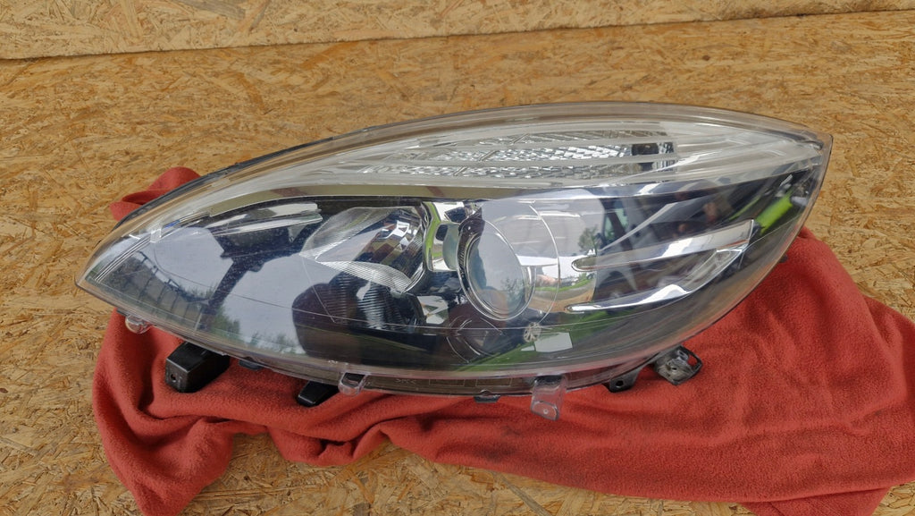 Frontscheinwerfer Renault Scenic 260601946R Links Scheinwerfer Headlight SCH9324909999ry