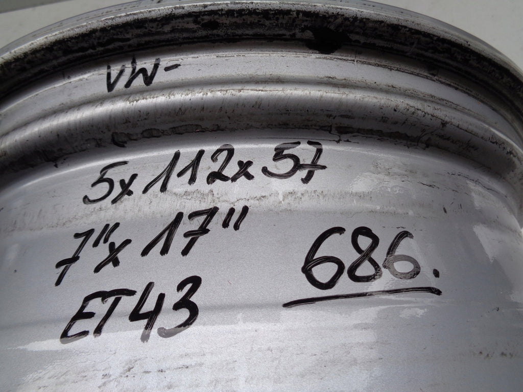 1x Alufelge 17 Zoll 7.0" 5x112 43ET 5N0601025AE VW I Rim Wheel FEL8680432747oo